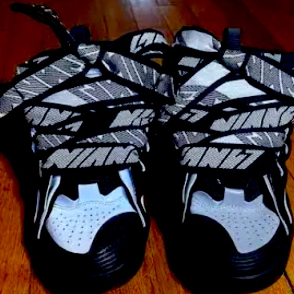 Really don’t want these anymore they where over hyped shoes are